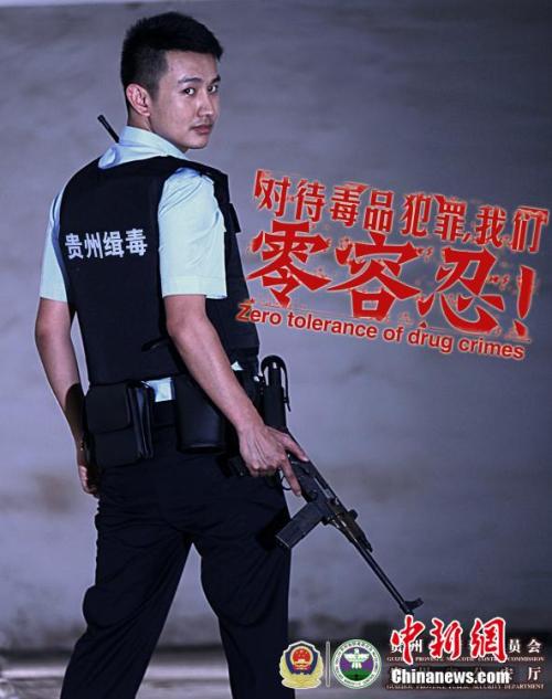 买个假滑铁卢大学文凭毕业证